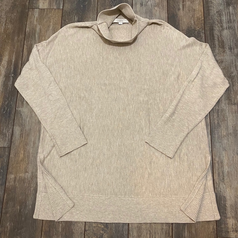 Ann Taylor LOFT Heathered tan sweater tunic small